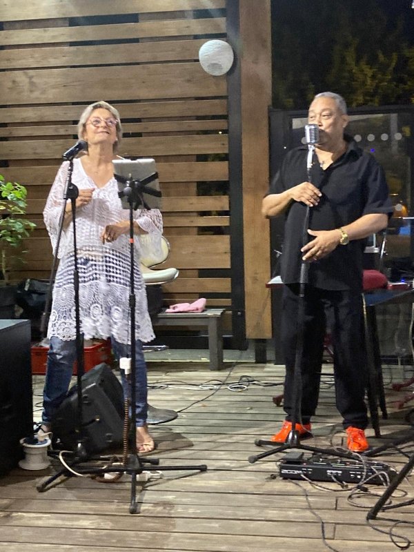Annie et Roddy en soirée